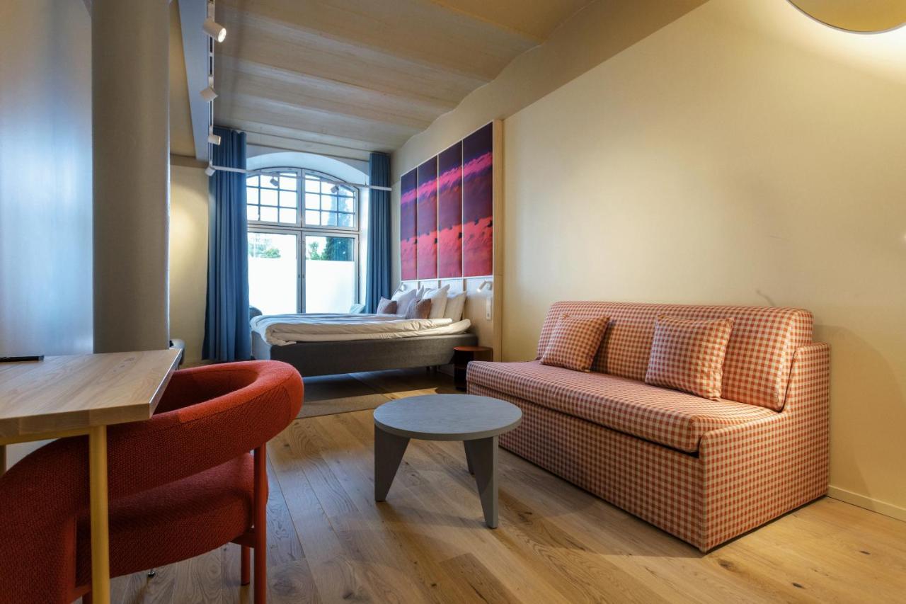 Club Tampereen Kehraeaemoe Hotel Tampere