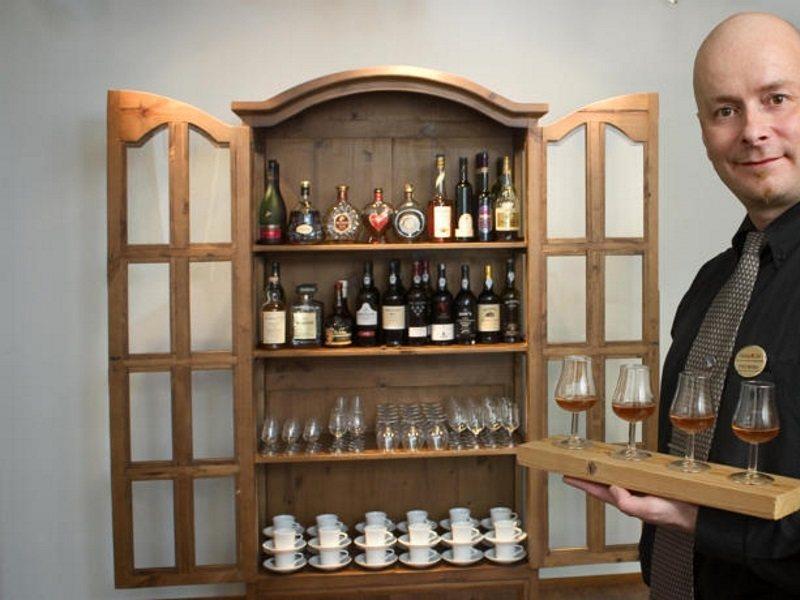 Hotel Club Tampereen Kehraeaemoe 4*