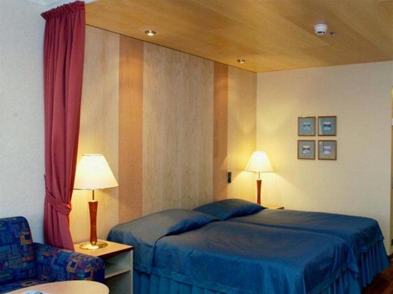 Hotel Club Tampereen Kehraeaemoe 4*