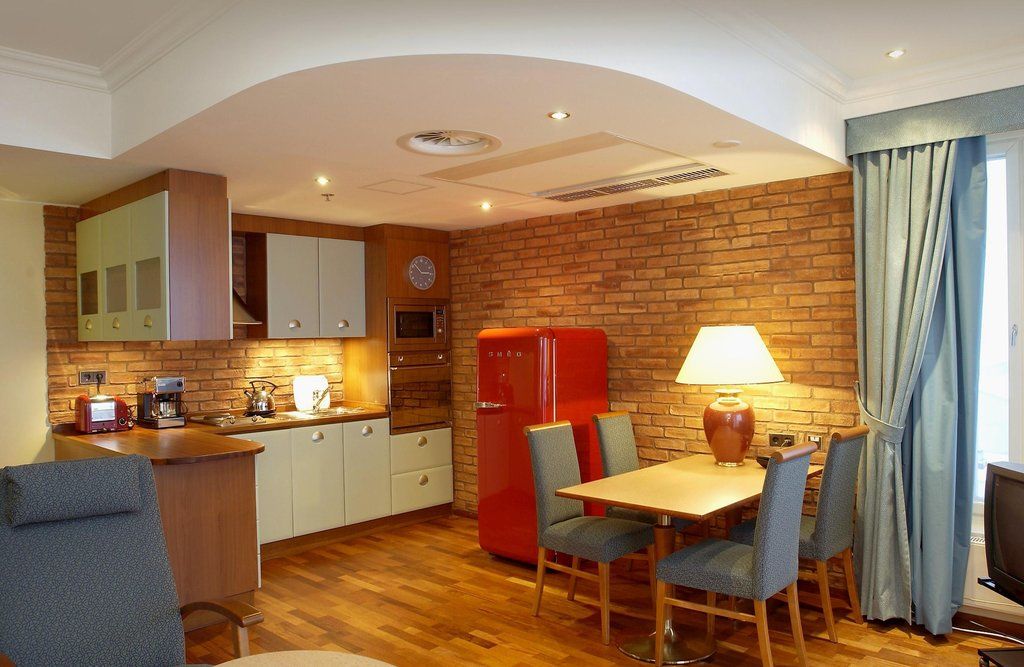Club Tampereen Kehraeaemoe Hotel 4*